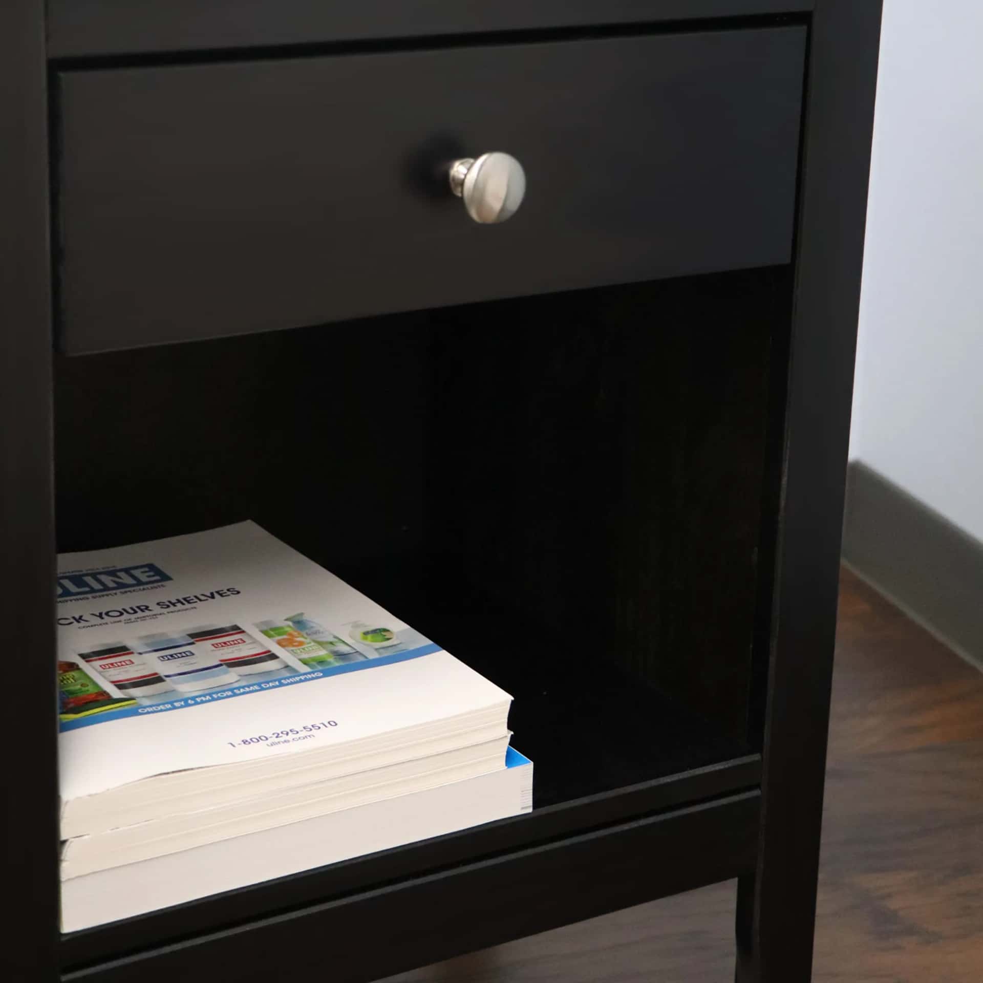 1 Drawer Bedside Nightstand Essential bedside storage with a classic, solid wood design. - view 4