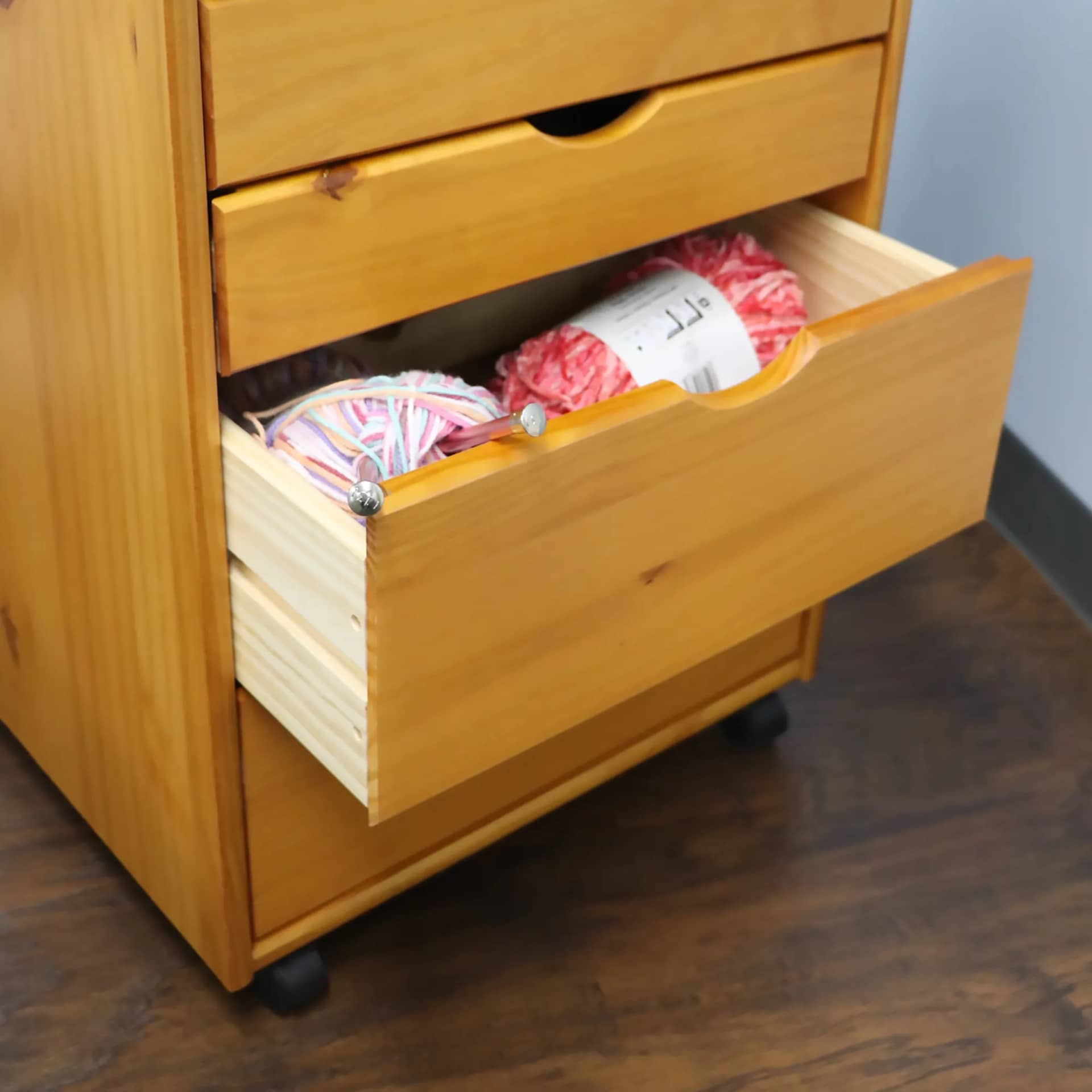 8 Drawer Wide Rolling Cart Ultimate organization with a versatile 6+2 drawer layout. - view 4